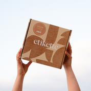 Etikette Essentials Gift Box