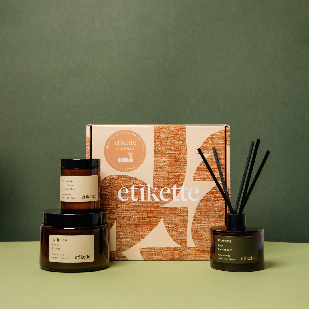 EtiketteEssentials_1.png