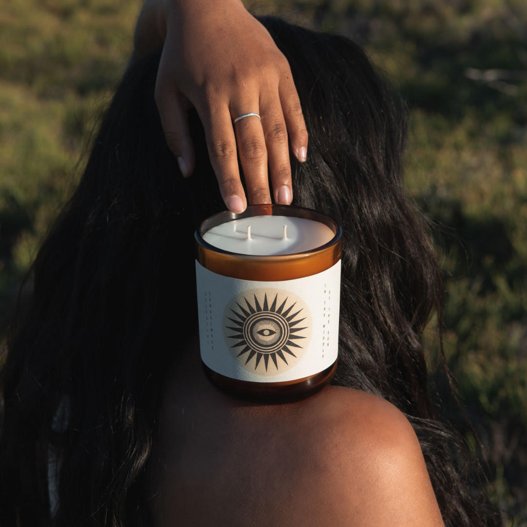IntheMiddleoftheSun400g.png