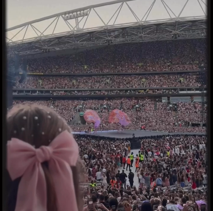 Montage_Video_stills7.png