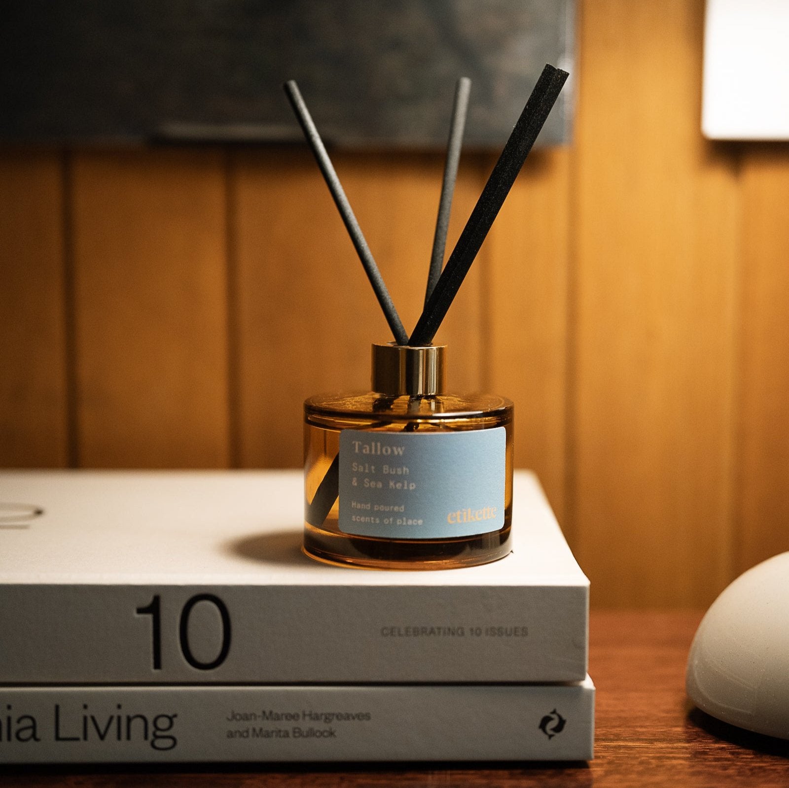 Etikette Reed Diffuser Eco Reed Diffuser & Refill Bundle in 'Tallow' | Diffuser Gift Pack ...